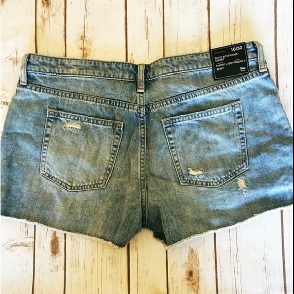 GAP Distressed Blue Denim Shorts - Picture 3 of 3